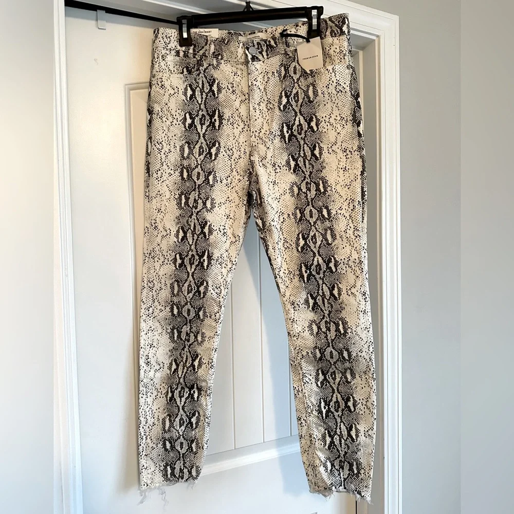 NWT Zara Woman 12 The High Waist‎ Slim Fit Skinny Leg Snake Print Jeans Pants